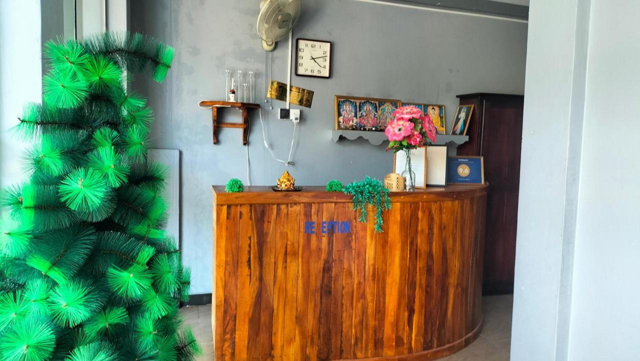 Hotel Sun Blue Uppuveli Luaran gambar