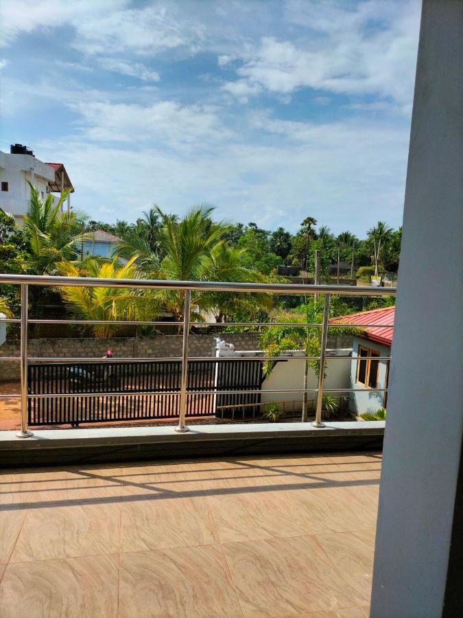 Hotel Sun Blue Uppuveli Luaran gambar
